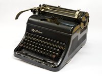 Schreibmaschine Optima M10