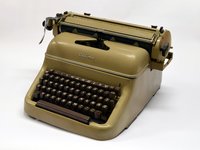 Schreibmaschine Optima M12