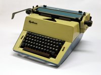 Schreibmaschine Optima M16